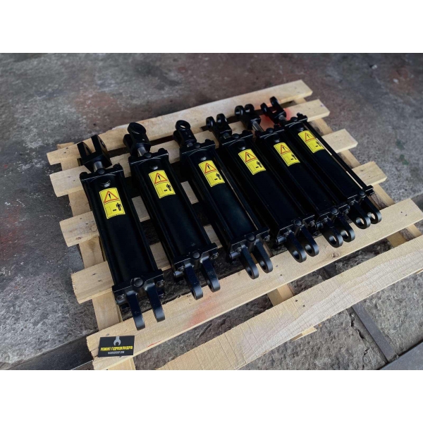 Ремонт гідроциліндрів CNH 84182647 84182654 84182645 Case