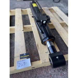 332/F8653 Гідроциліндр підйому стріли телескопічного навантажувача JCB 531-70