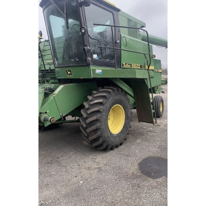 Комплект наліпок на комбайн John Deere 6620